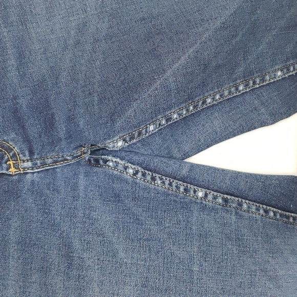 𝅺ACNE Lightly Distressed Medium Wash Deisgner Jeans Mid Rise - Picture 6 of 7